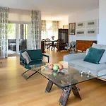 Daire Luxury Lake View Motta Apartment In Lugano